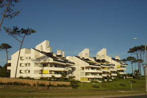 edificio-pinares-este